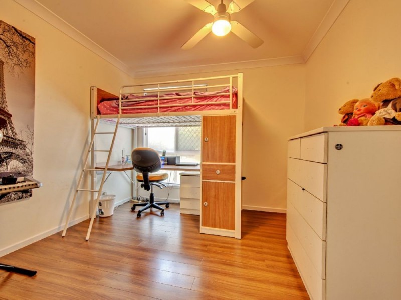 172 Henty Drive, Redbank Plains QLD 4301