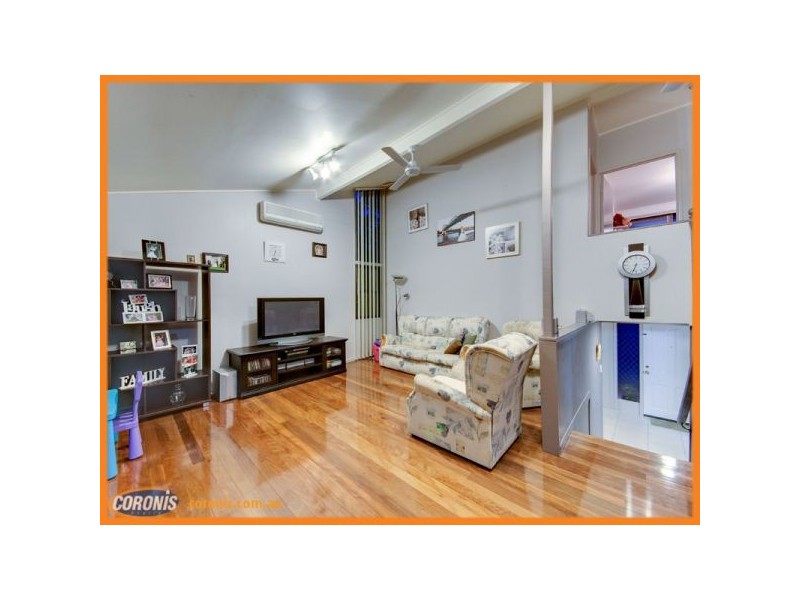 67 Hutton Road, Ferny Hills QLD 4055