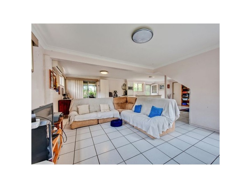 15 Cashmere Street, Redbank Plains QLD 4301