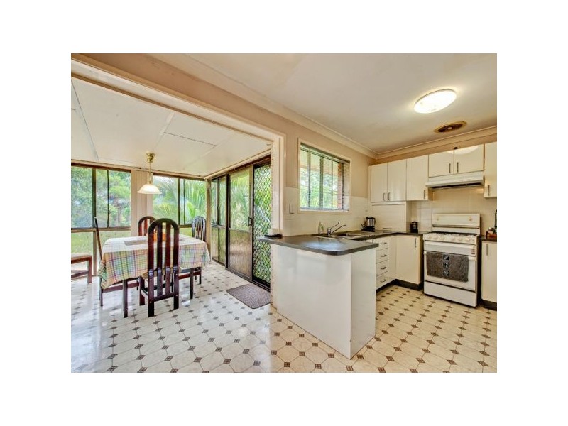 15 Cashmere Street, Redbank Plains QLD 4301