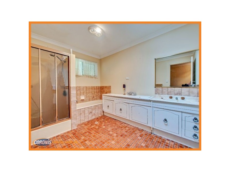 10 Verran Street, Bellbird Park QLD 4300