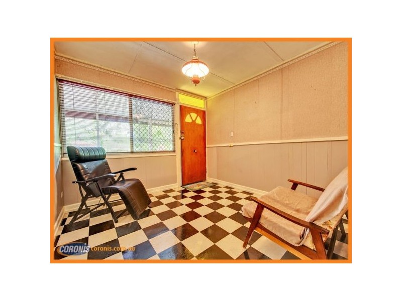 1 Barry Drive, Redbank Plains QLD 4301