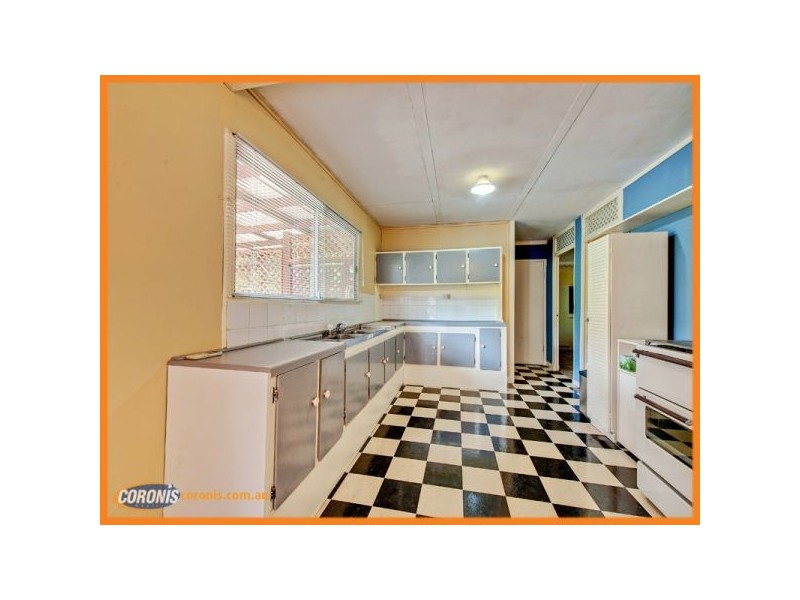 1 Barry Drive, Redbank Plains QLD 4301