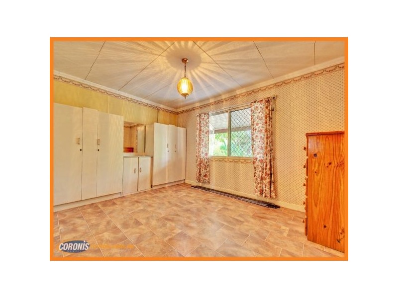 1 Barry Drive, Redbank Plains QLD 4301