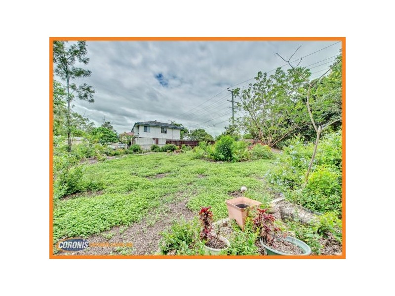 1 Barry Drive, Redbank Plains QLD 4301