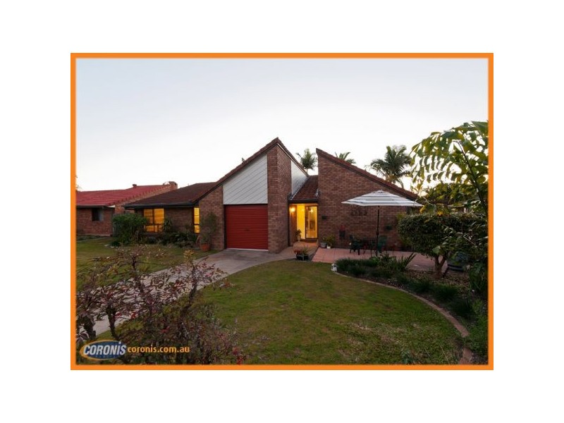 11 Rani Close, Mount Ommaney QLD 4074