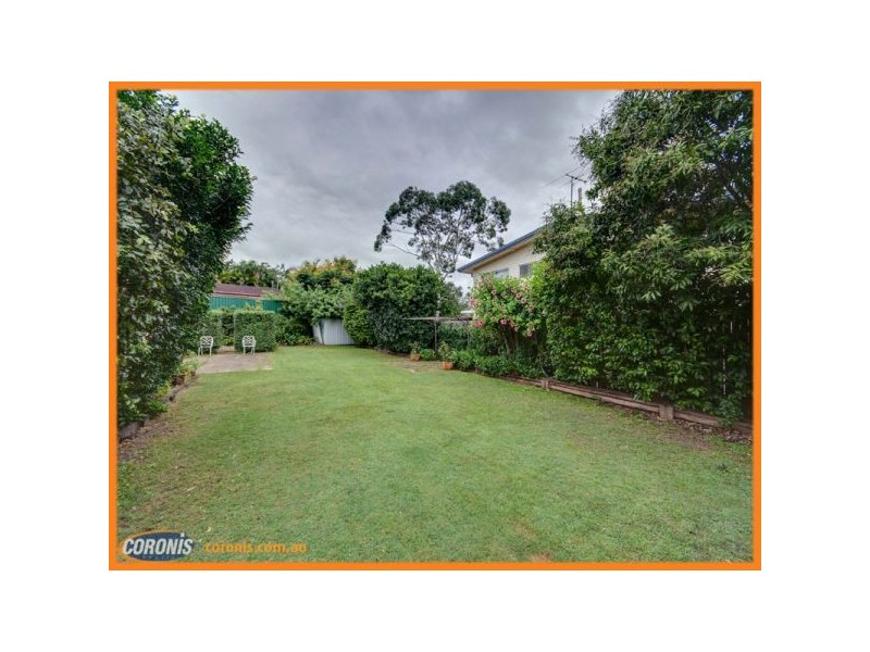 27 Conlo Crescent, Ferny Hills QLD 4055