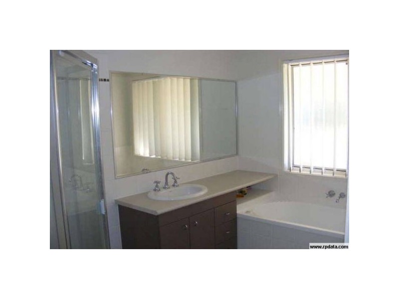 7 Claydon Place,, Rosewood QLD 4340