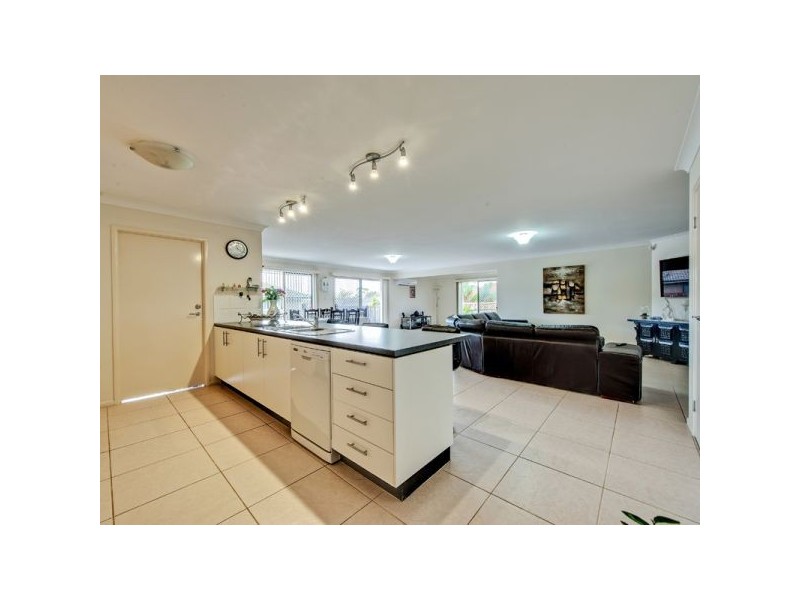 111 Herses Road, Eagleby QLD 4207