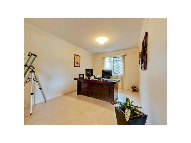 111 Herses Road, Eagleby QLD 4207