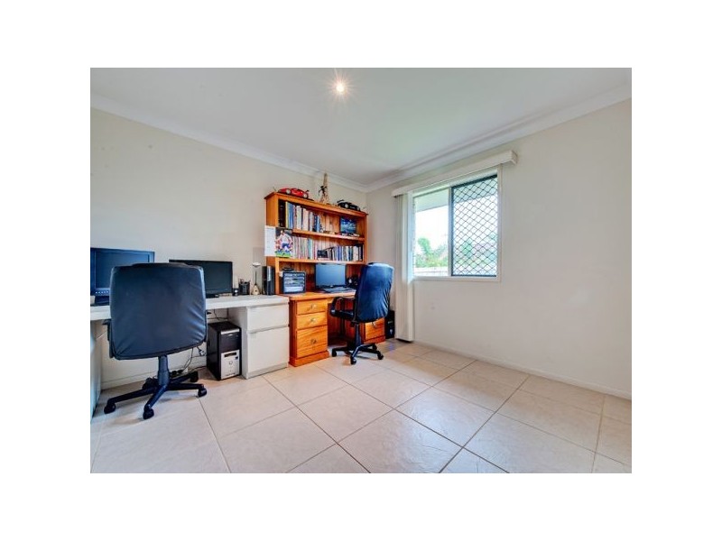 111 Herses Road, Eagleby QLD 4207