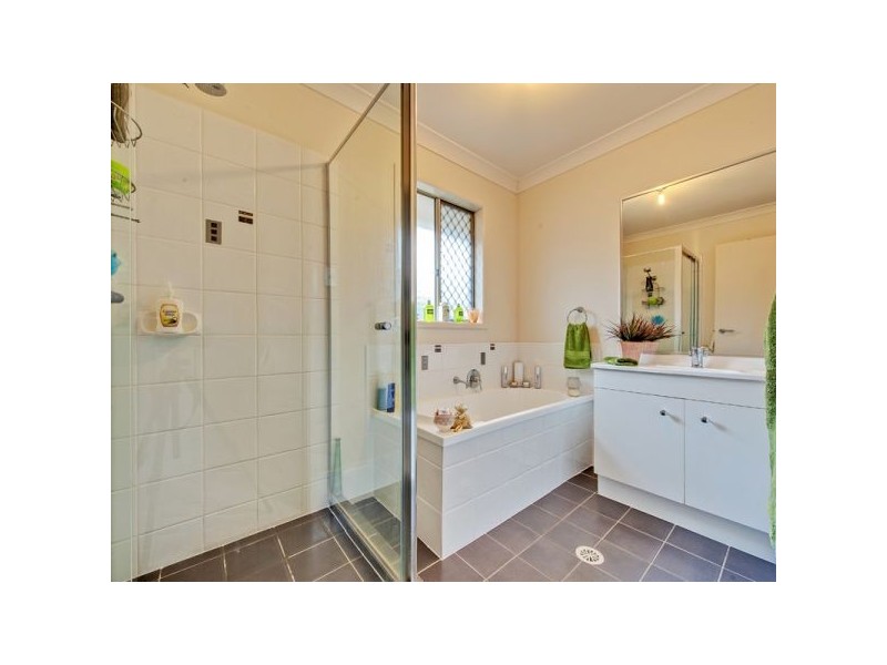 111 Herses Road, Eagleby QLD 4207