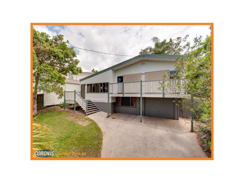 12 Rutherford Street, Stafford Heights QLD 4053