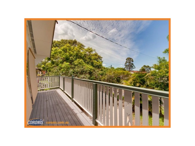 12 Rutherford Street, Stafford Heights QLD 4053