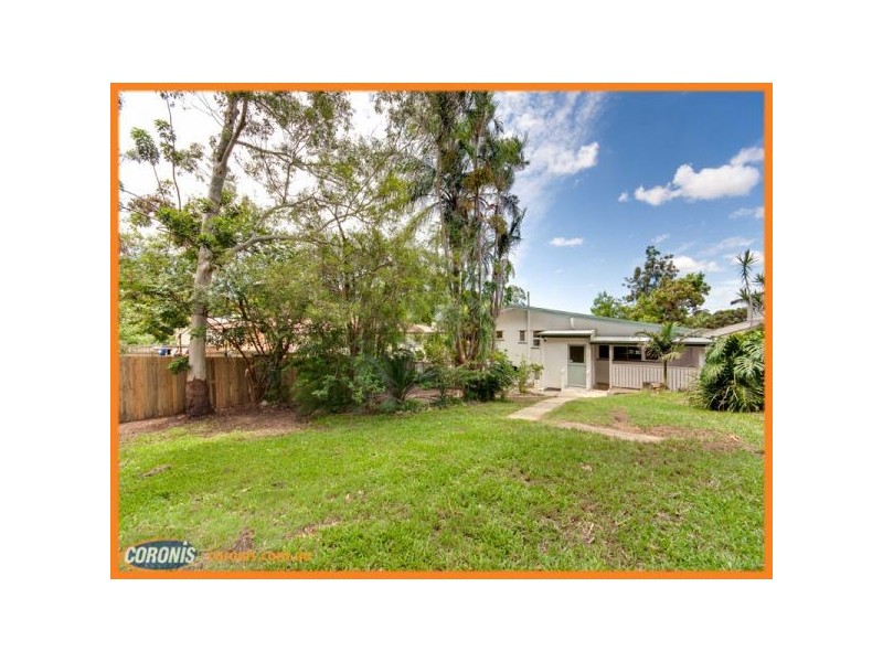 12 Rutherford Street, Stafford Heights QLD 4053