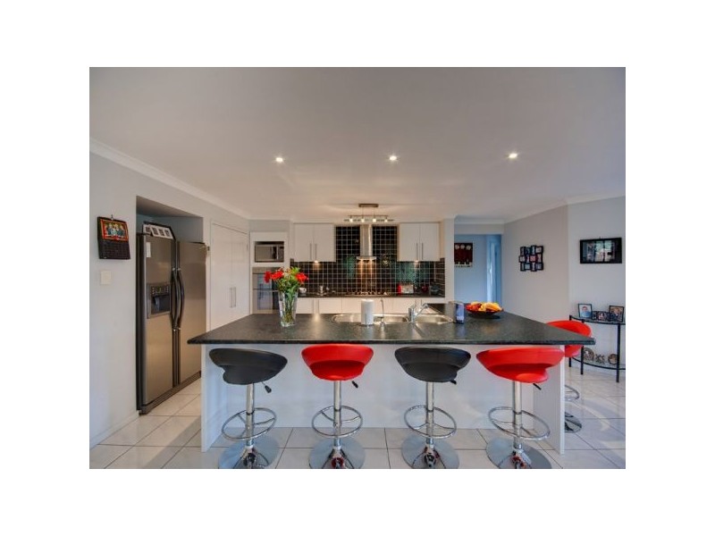 14 Latona Street, Warner QLD 4500