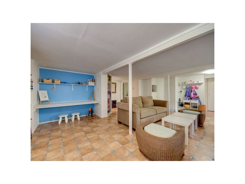 5 Valiant Crescent, Strathpine QLD 4500