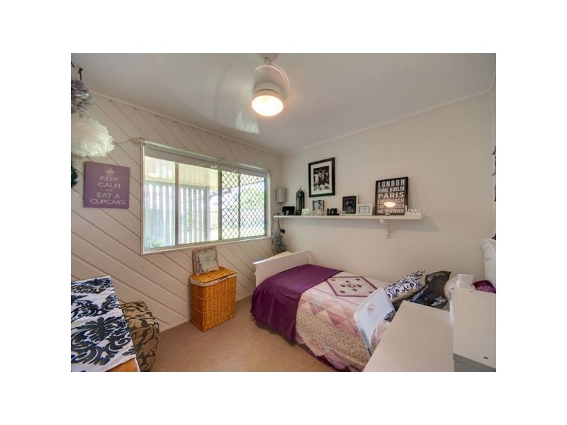 5 Valiant Crescent, Strathpine QLD 4500