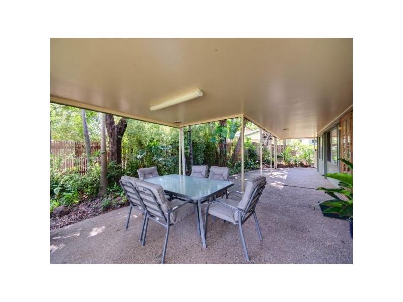 5 Valiant Crescent, Strathpine QLD 4500