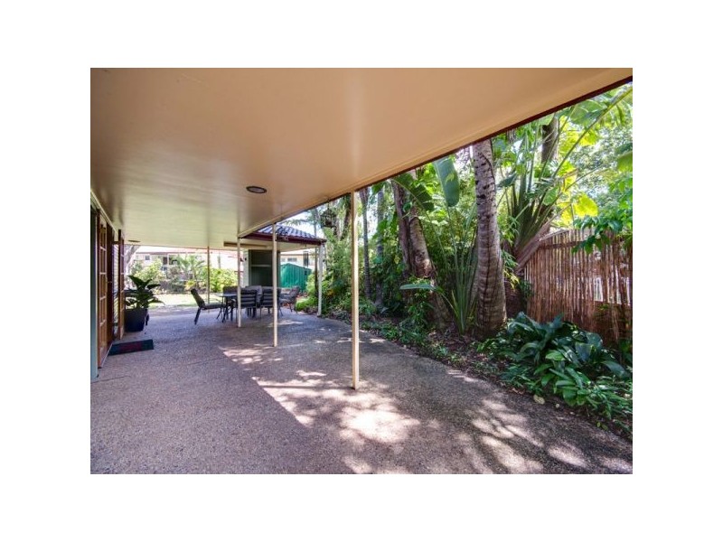 5 Valiant Crescent, Strathpine QLD 4500
