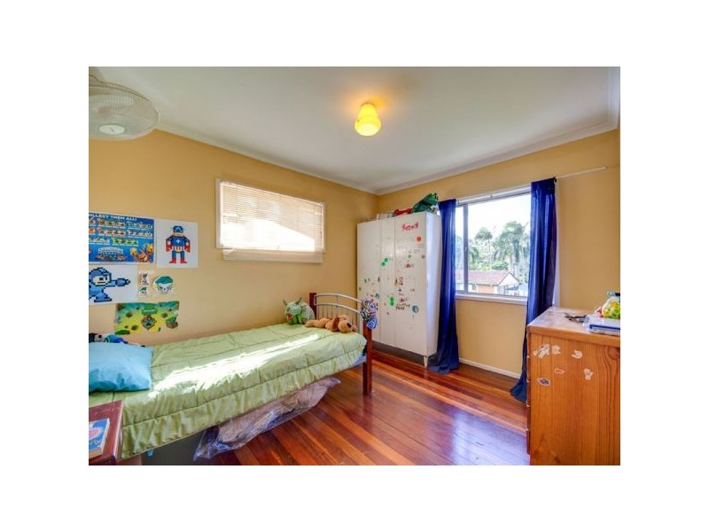 3 Levant Street, Albany Creek QLD 4035