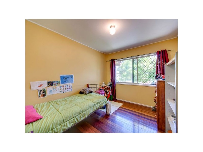 3 Levant Street, Albany Creek QLD 4035