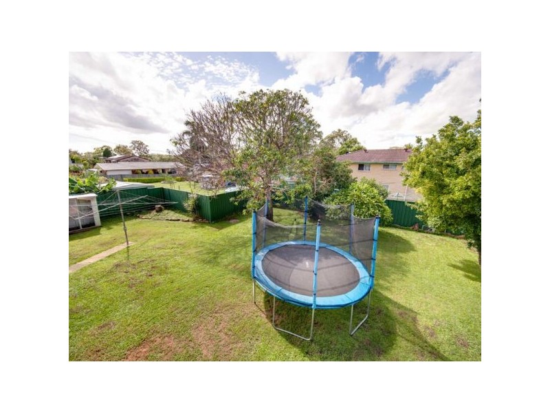 3 Levant Street, Albany Creek QLD 4035