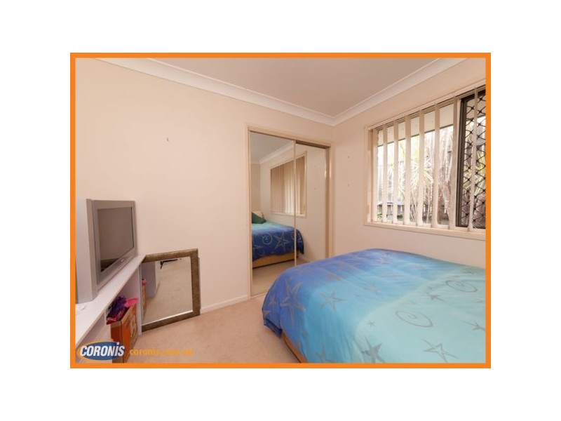 9 Diosma Close, Yamanto QLD 4305