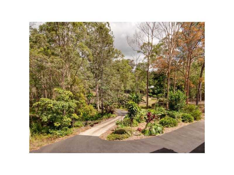 6 Gibson Court, Cashmere QLD 4500