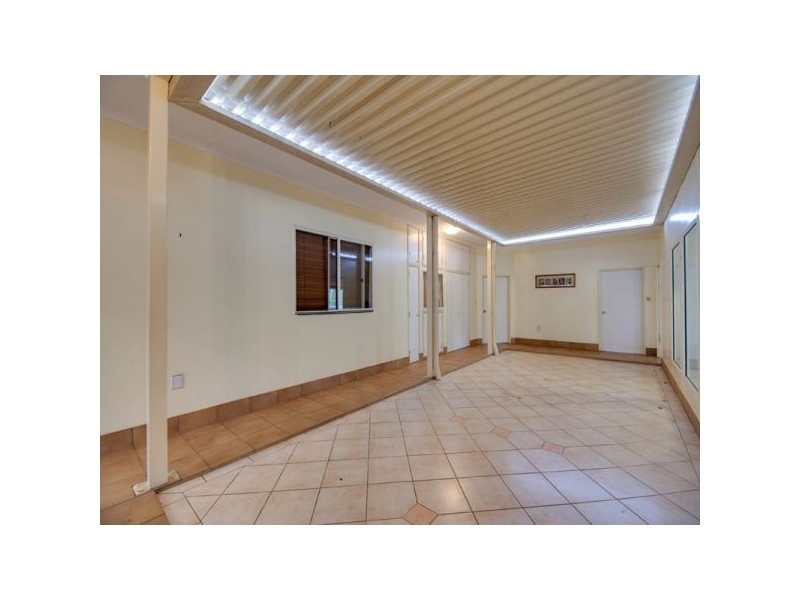 6 Gibson Court, Cashmere QLD 4500