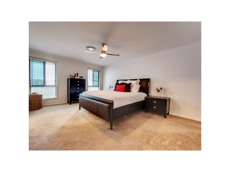 36 Highlands Terrace, Springfield Lakes QLD 4300