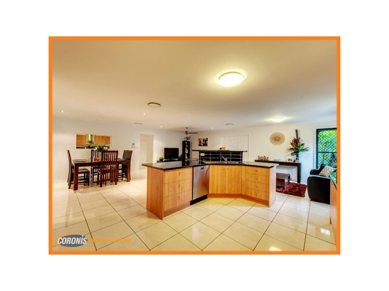 36 Highlands Terrace, Springfield Lakes QLD 4300