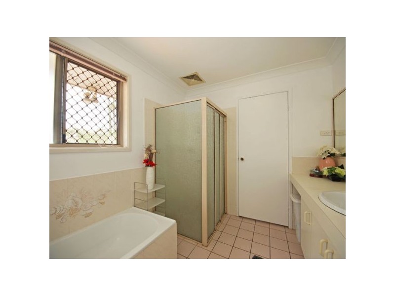9 Poplar Place, Kallangur QLD 4503