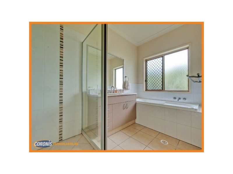 3 Waterhousia Crescent, Brookwater QLD 4300