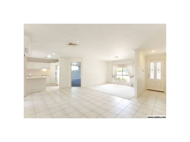 139 Middle Road, Hillcrest QLD 4118