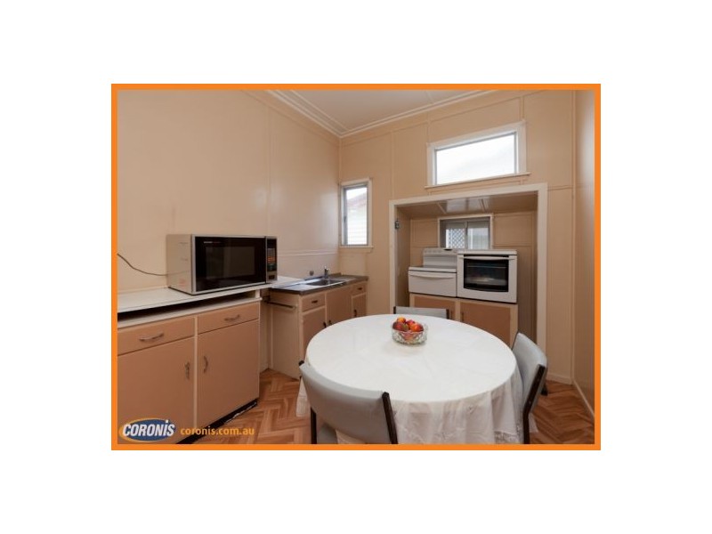 570 Vulture Street East, East Brisbane QLD 4169