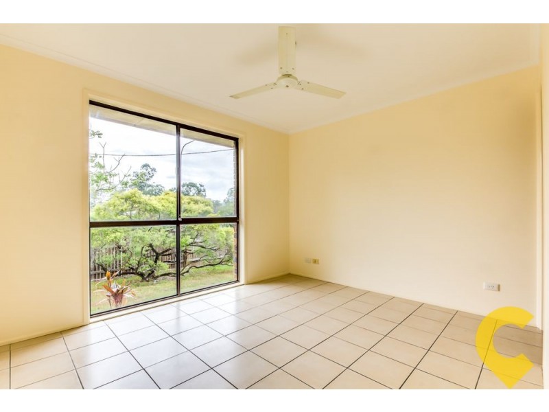 2 Rinto Drive, Eagleby QLD 4207