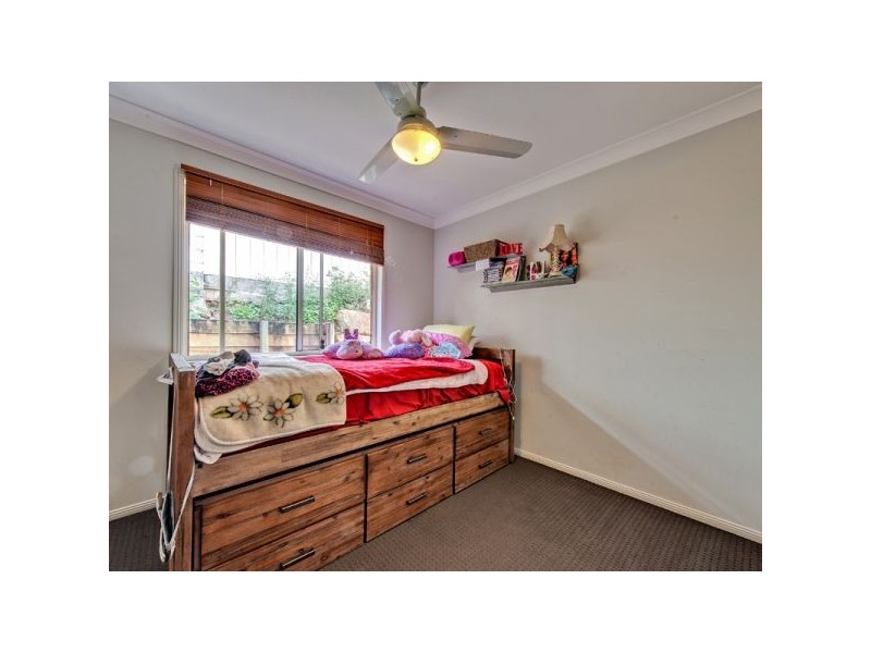 26 Sundar Crescent, Tanah Merah QLD 4128