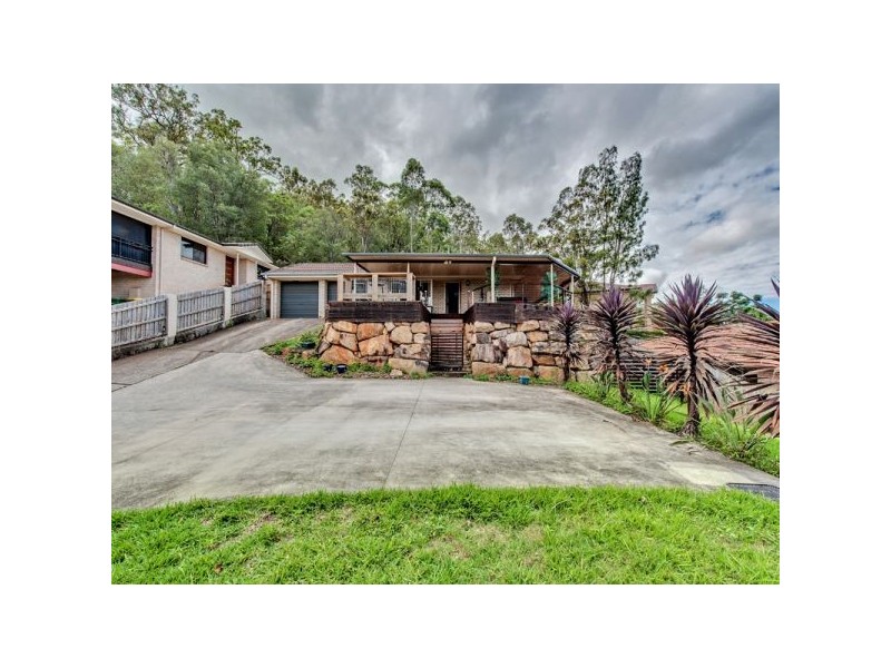 26 Sundar Crescent, Tanah Merah QLD 4128