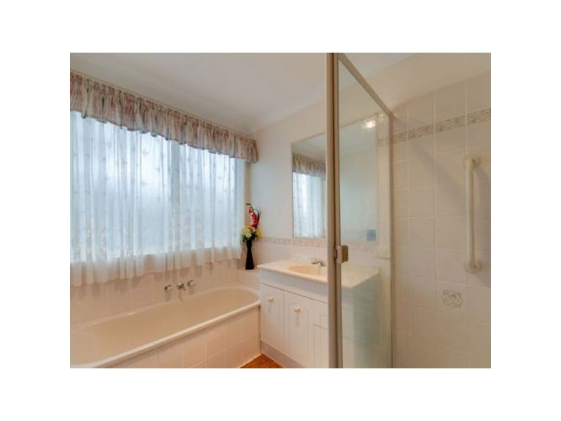 18 Brampton Place, Taigum QLD 4018