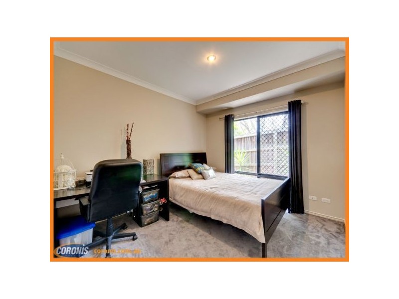 8 Katelyn Ct, Cashmere QLD 4500