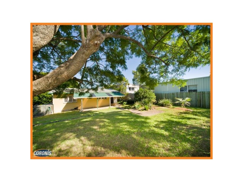 17 Quill Street, Stafford Heights QLD 4053