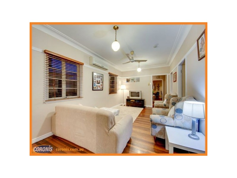 39 Reuben Street, Stafford QLD 4053