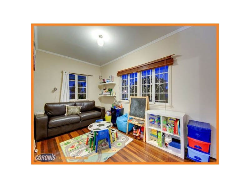 39 Reuben Street, Stafford QLD 4053