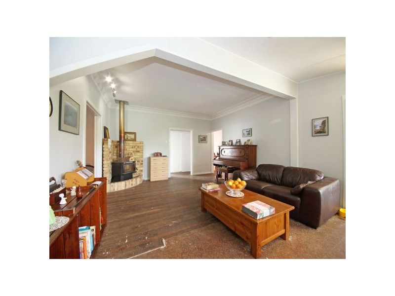 86 Lascelles Street, Brighton QLD 4017