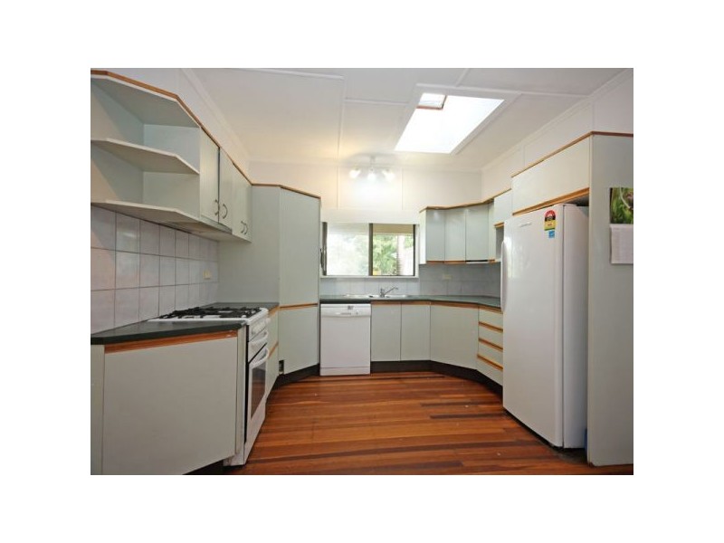 86 Lascelles Street, Brighton QLD 4017