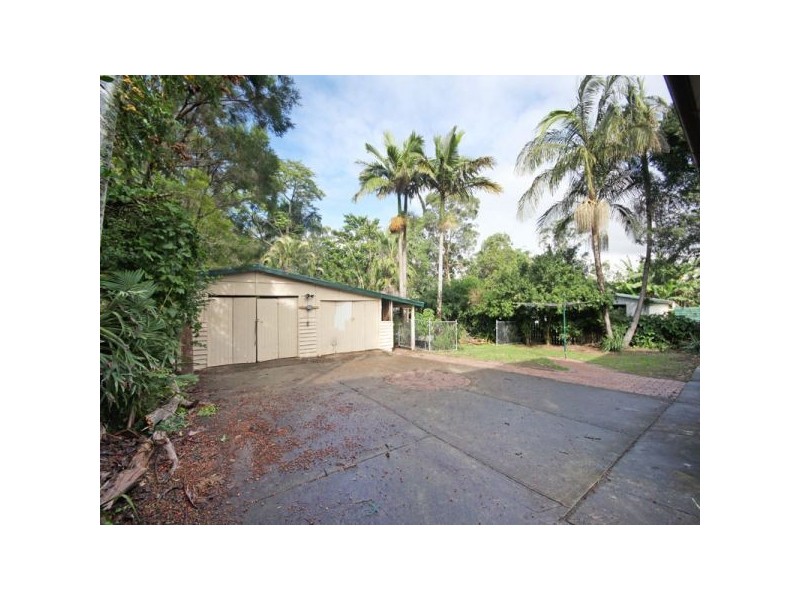 86 Lascelles Street, Brighton QLD 4017