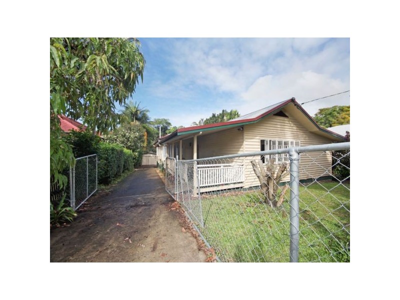 86 Lascelles Street, Brighton QLD 4017