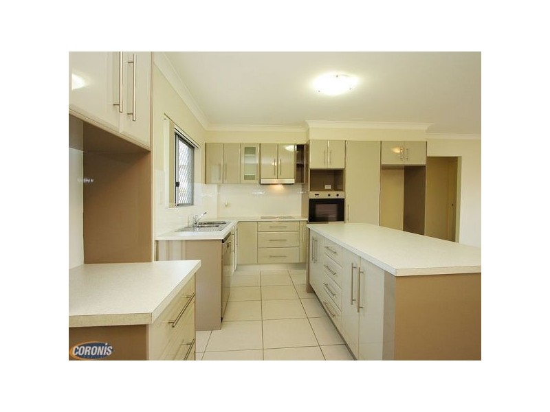 z12/2a White Street, Everton Park QLD 4053