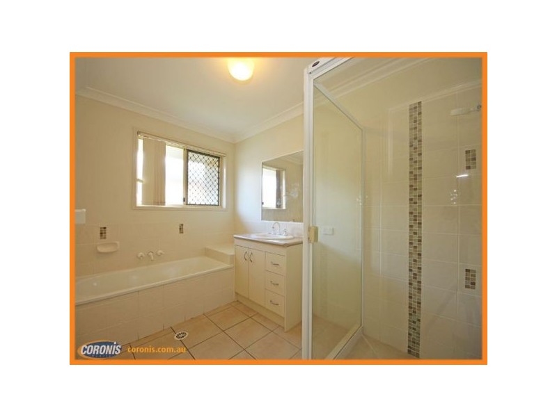 12 Evert Court, Morayfield QLD 4506